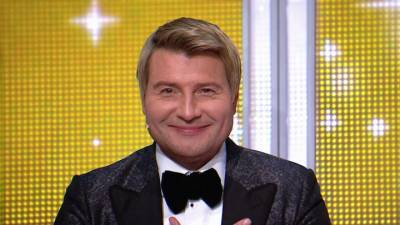 Николай Басков - Басков рассказал, как торговал парфюмом и цветами на Тверской - vesti.ru