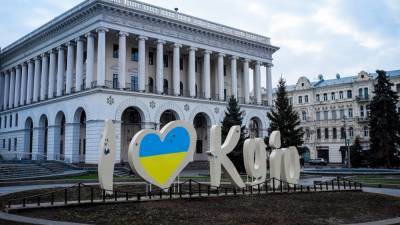 Степан Бандер - Польский политолог призвал спасать Украину от самой себя - riafan.ru - Варшава