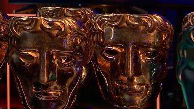 Энтони Хопкинс - Фрэнсис Макдорманд - Хлои Чжао - Объявлены лауреаты премии BAFTA - russian.rt.com - Англия