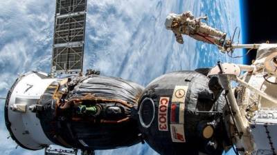 Юрий Гагарин - Вселенная - 12 апреля — День космонавтики в России и мире - 5-tv.ru - Саратовская обл.