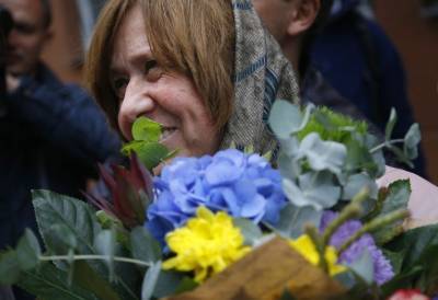 Михаил Горбачев - Александр Лукашенко - Светлана Алексиевич - Светлана Алексиевич: «Если коммунизм победит, может случиться гражданская война» (Süddeutsche Zeitung) - geo-politica.info - Берлин