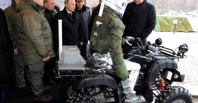 Владимир Путин - ФСО дала особое разрешение роботу "Фёдору" перед встречей с Путиным - reendex.ru