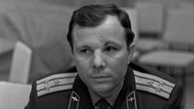 Юрий Гагарин - Космонавт Волынов назвал свою версию гибели Гагарина - 5-tv.ru