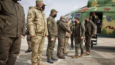 Денис Пушилин - Юлия Мендель - В Киеве заявили, что Украина не планирует наступление в Донбассе - gazeta.ru - Киев - ДНР
