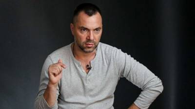 Алексей Арестович - Куда можно перенести переговоры ТКГ: Арестович назвал перечень стран - 24tv.ua - Австрия - Швеция - Минск