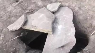 На Тернопольщине трактор провалился в яму, которая оказалась саркофагом возрастом 5000 лет - vchaspik.ua