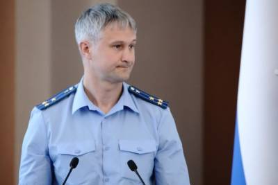 Суд оставил в заключении бывшего прокурора Новосибирска и директора ГУМа - runews24.ru - Новосибирск