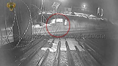 Появилось видео момента ДТП, в котором погибла компания молодёжи в Воронежской области - vestivrn.ru - Воронежская обл.