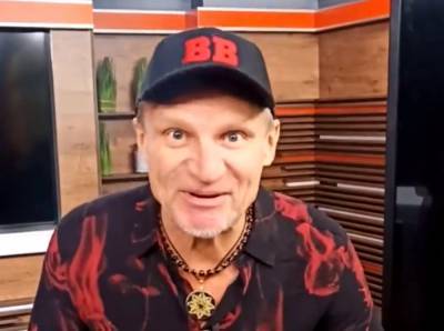Олег Скрипка - 13-летний сын Олега Скрипки из "ВВ" неожиданно запел, кадры уже в Сети: "Папа воспитал..." - sport.politeka.net