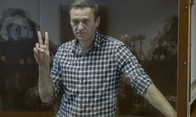 Алексей Навальный - Администрация ИК-2 пригрозила Алексею Навальному принудительным кормлением - og.ru