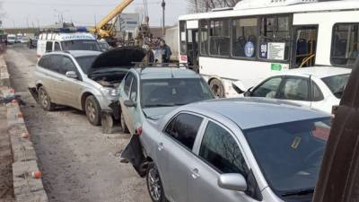 Более десятка автомобилей столкнулись в Рязани - polit.info - Рязань