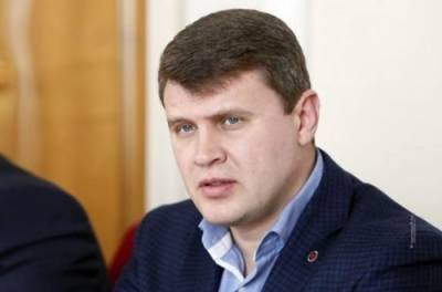 Вадим Ивченко - В законопроекте про рынок земли нашли очередную сомнительную лазейку - from-ua.com