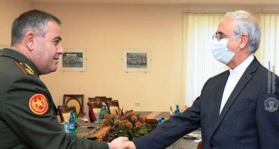 Артак Давтян - Начальник Генштаба ВС Армении обсудил сотрудничество с послом Ирана - ru.armeniasputnik.am - Армения - Иран - Посол