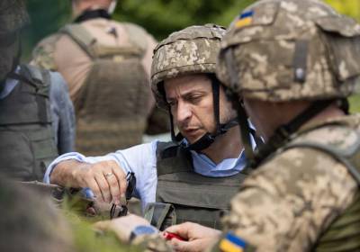 Владимир Зеленский - О готовности Украины к вторжению России проинфомировал Зеленский - lenta.ua - Россия - Нападение