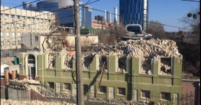 В Киеве начали демонтаж дома Уткина, чтобы возвести очередной отель - tsn.ua - Киев