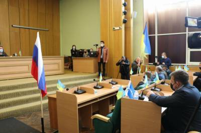 Игорь Стрелков - Переполох в украинских СМИ: В горсовет Славянска внесли российский... - politnavigator.net - Украина - Славянск - Донбасс