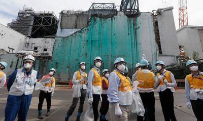 Есихидэ Сугой - Япония сбросит в океан воду с аварийной АЭС «Фукусима-1» - capital.ua - Япония