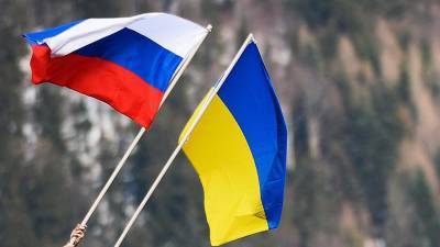 Вадим Лях - Украинский активист принес флаг России в горсовет Славянска - iz.ru - Киев - Славянск