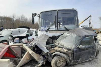 Власти Рязани ищут мужчину, спасшего автобус от падения с моста в Трубеж - rzn.mk.ru - Рязань