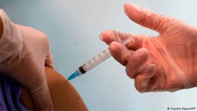 Исследование: Вакцина BionTech/Pfizer менее эффективна против мутации из ЮАР - bin.ua - Украина - Тель-Авив - Юар