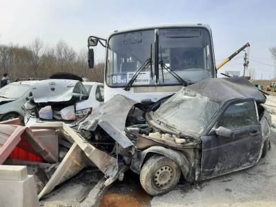 В Рязани ищут пассажира, спасшего автобус от падения с моста - tvc.ru - Рязань