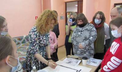 В Чехове открылась выставка «Волшебный мир суйбокуга» Александры Левиной - runews24.ru - Япония