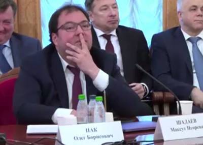 Александр Хинштейн - Максут Шадаев - В Госдуме начали собирать вопросы от избирателей с помощью Telegram-бота - nakanune.ru
