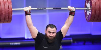 Двукратный чемпион мира по тяжелой атлетике Симон Мартиросян насмерть сбил человека - runews24.ru - Москва - Ереван