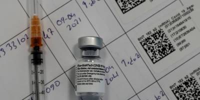 У вакцины Pfizer/BioNTech нашлось слабое место. Ее защиту пробивает один из распространенных штаммов коронавируса - nv.ua - Тель-Авив