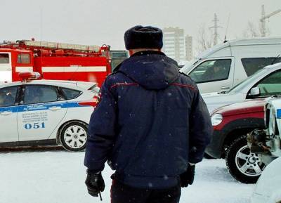 В Тюмени силовики задержали торговца фруктами, обвиняемого в убийстве начальника - znak.com - Тюмень - Тюменская обл. - Омск - Омская обл.