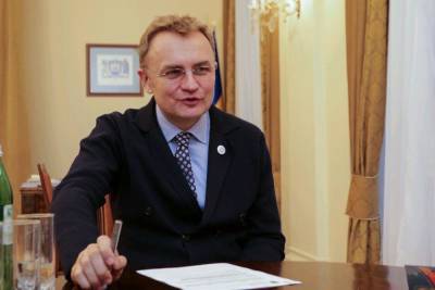 Андрей Садовой - Немного болела голова, – Садовый рассказал о самочувствии своей мамы после вакцинации - 24tv.ua - Львов