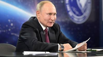Владимир Путин - Дмитрий Песков - «Никакой не бункер»: Песков раскрыл, где Путин готовится к посланию - 5-tv.ru - Москва