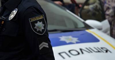 Громко слушали музыку: полицейского подозревают в избиении трех человек на Киевщине - focus.ua - Киевская обл.