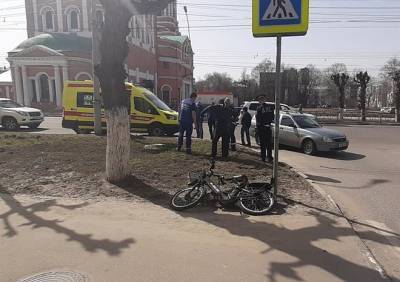 Велосипедист, которого сбили в центре Рязани, доставлен в больницу - ya62.ru - Рязанская обл. - Рязань