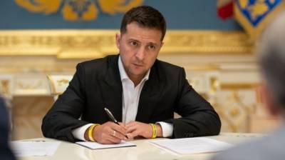 Владимир Зеленский - Требует ликвидировать ОАСК: Зеленский внес в Раду неотложный законопроект - vchaspik.ua - Киев