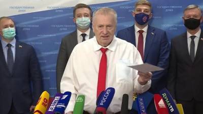 Владимир Жириновский - Анна Попова - Жириновский предложил запретить туроператорам продавать путевки заранее - piter.tv - Турция