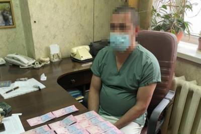 Взятка за открытый гроб: в Киеве врачи "наварились" на родственниках женщины, которую погубил ковид - politeka.net - Киев - район Оболонский