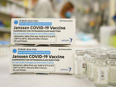 Регуляторы в США рекомендовали приостановить использование вакцины Johnson & Johnson - kasparov.ru