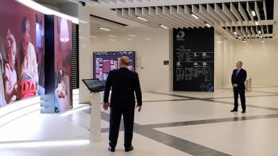 Владимир Путин - Михаил Мишустин - Путин ознакомился с работой координационного центра правительства - iz.ru - Чукотка
