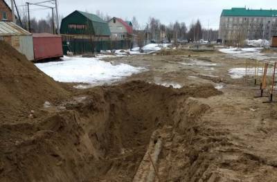 В ХМАО маленький мальчик упал в яму с кипятком - readovka.news - Югра
