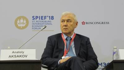 Дмитрий Песков - Анатолий Аксаков - Депутат Аксаков: отключение России от Visa и MasterCard маловероятно - riafan.ru - Москва