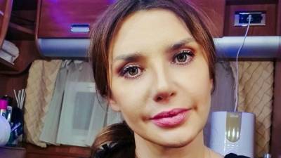 Владимир Зеленский - Виктор Медведчук - Оксана Марченко - Верховный суд Украины приступил к рассмотрению иска жены Медведчука о снятии санкций - riafan.ru - Киев
