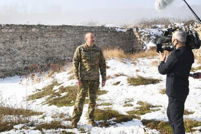 Ильхам Алиев - В Армении отреагировали на слова Алиева о мире в Нагорном Карабахе - lenta.ru - Азербайджан - Ереван - Карабах