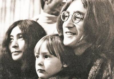 Джон Леннон - Йоко Оно - В сети появилось неизвестное видео Джона Леннона и Йоко Оно на диване - kp.ua - Лондон
