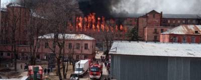 Александр Беглов - Погибшего и пострадавших при пожаре в Петербурге спасателей наградят - runews24.ru - Санкт-Петербург