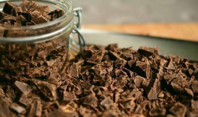 Американские ученые обнаружили неожиданное свойство шоколада - lenta.ua
