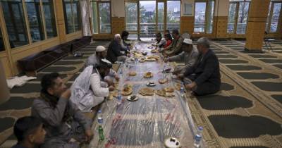 Священный месяц Рамадан начался для мусульман всего мира - tsn.ua - Турция - Саудовская Аравия