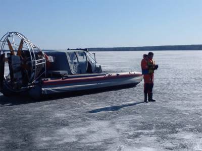 На Среднем Урале 10 рыбаков одновременно провалились под лед - nakanune.ru - Свердловская обл.