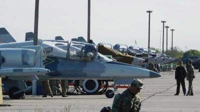 В США смоделировали сценарий возможного боя авиации ВКС РФ и ВВС Украины - politros.com - Киев