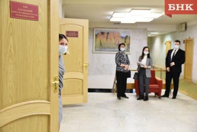 Конституционный суд Коми рассмотрел дело об отказе в мерах соцподдержки из-за смены квартиры - bnkomi.ru - респ. Коми